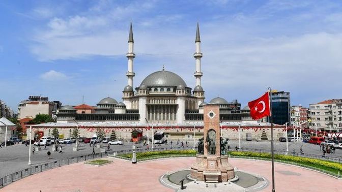 Cumhurbaşkanı Erdoğan'ın katılımıyla Taksim Camii bugün açılıyor. Yeni cami açılışını nasıl değerlendiriyorsunuz?