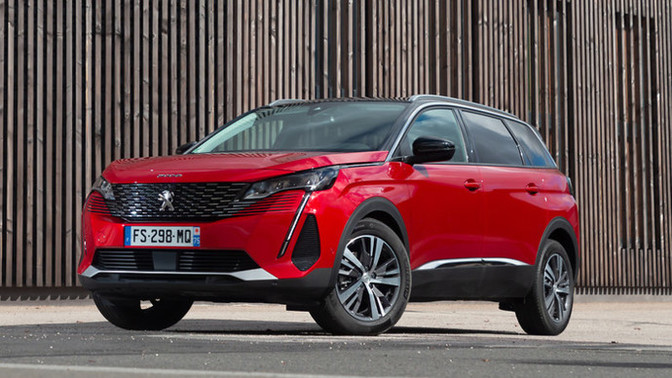 Peugeot 5008 nasıl?