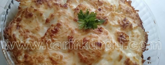 Akşam yemeği için fırında beşamel soslu patates yapmak istiyorum, yanına ne yapabilirim?