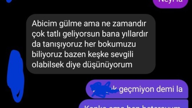 Arkadaşlar, erkek kankam bana yürüyor sizce nasıl davranmalıyım?