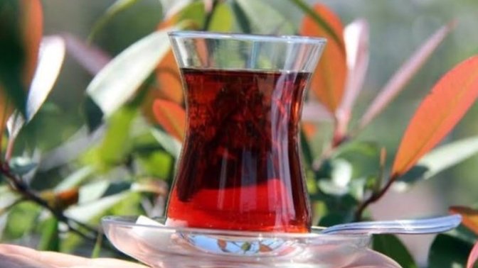 Bir oturuşta kaç bardak çay içersin?