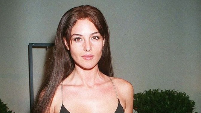 Monica Bellucci, Barbara Palvin'den daha mı güzel sizce?