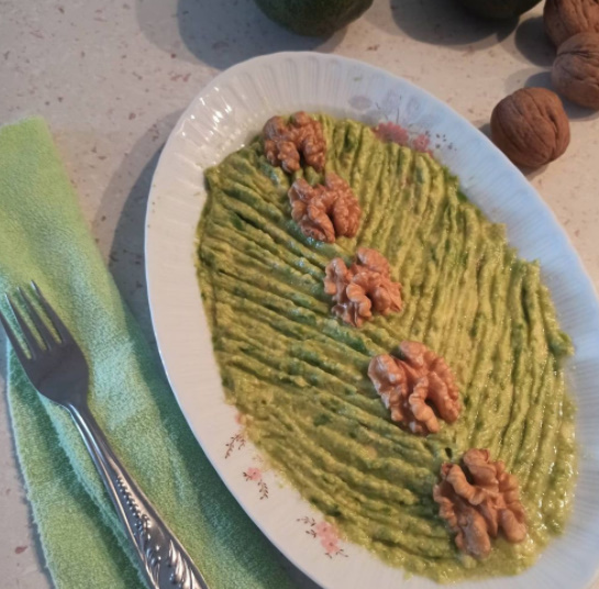 Avokado nasıl yenir, tadı yok. Tarif verir misiniz?