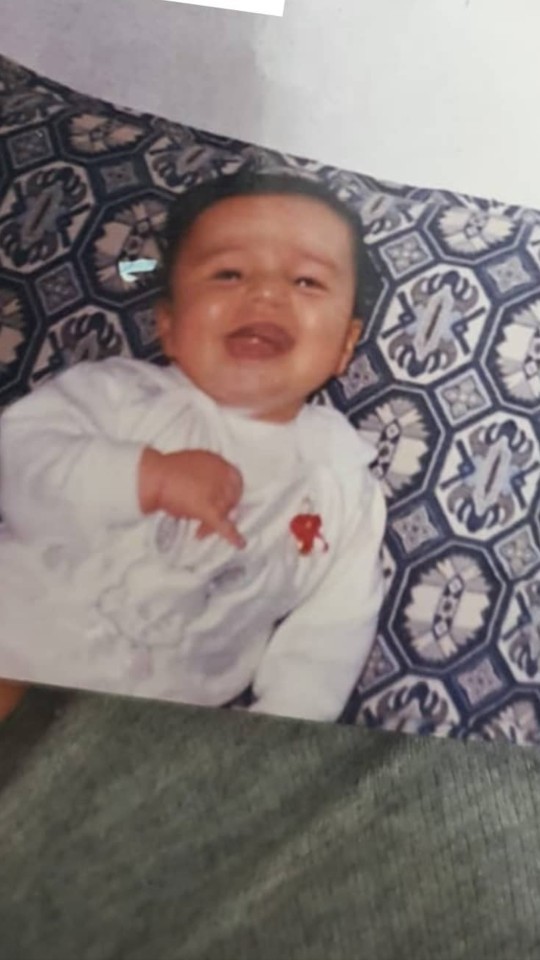 Çocukluk fotoğrafı olan var mı?