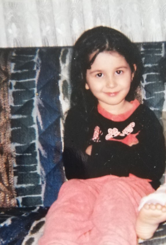 Çocukluk fotoğrafı olan var mı?