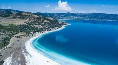 Herkese düşman doğaya düşman insana düşman bu kimdir?