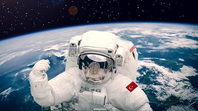Elalem uzaya gidiyor biz hâlâ sözü kullanılmaz artık