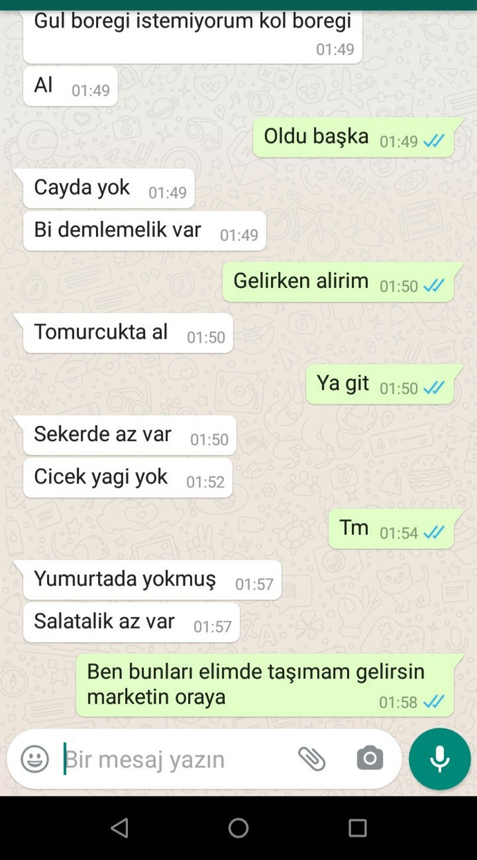 Birlikte yaşamak sevgili ile romantik değil mi?