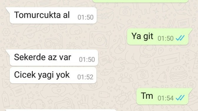 Birlikte yaşamak sevgili ile romantik değil mi?