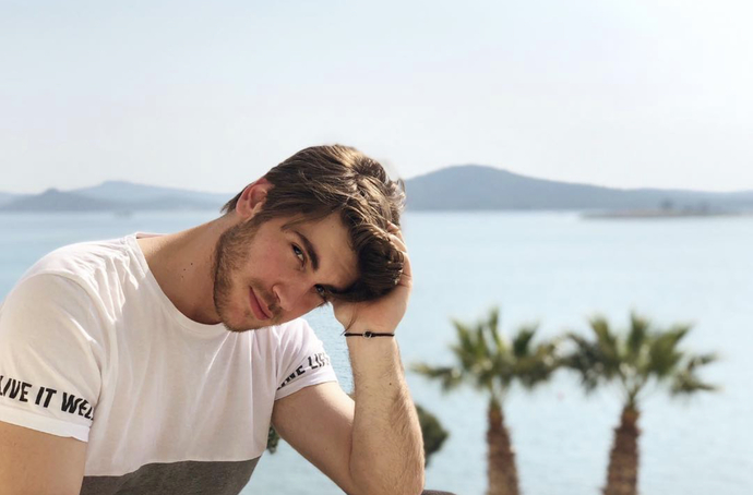 Kumral erkekler neden bu kadar çekici ve tatli ve nadir?