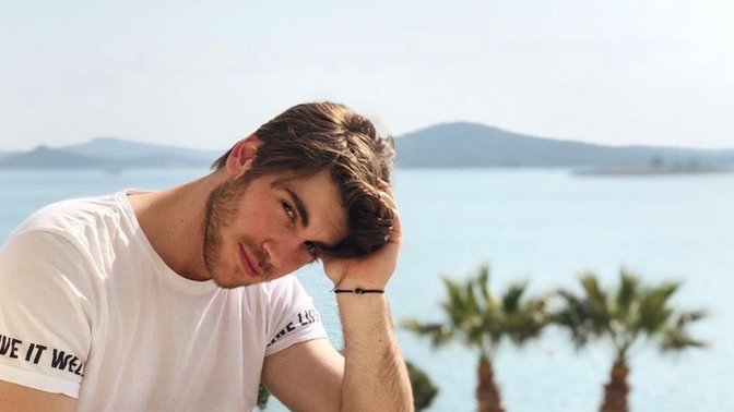 Kumral erkekler neden bu kadar çekici ve tatli ve nadir?