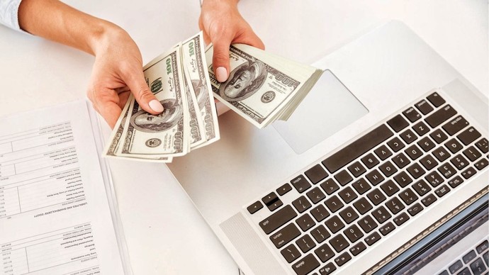 İnternetten dolar üzerinden nasıl para kazanabilirim?