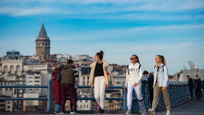 Gece sokağa çıkma yasağı turistleri etkilemeyecek! Kendi ülkende turist olmak ister miydin?