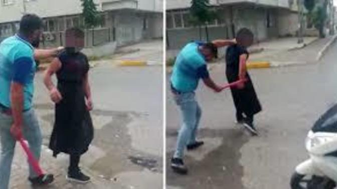 Eşini taciz eden kişiyi etek giydirip dövdü! Yaptığı doğru mu?