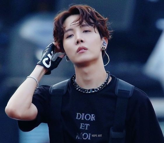 BTS, Butter şarkısıyla Guinness rekoru kırdı! K-pop hakkında ne düşünüyorsun?