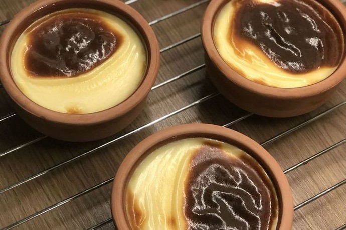 Sizce sütlaç tarçınla mı yenmeli yoksa tarçınsız mı?