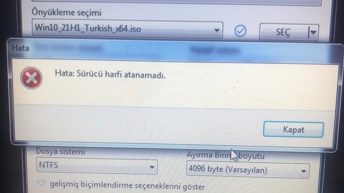 Bilgisayara windows 10 kurucam ama bu hatayı alıyorum çözümü nedir?
