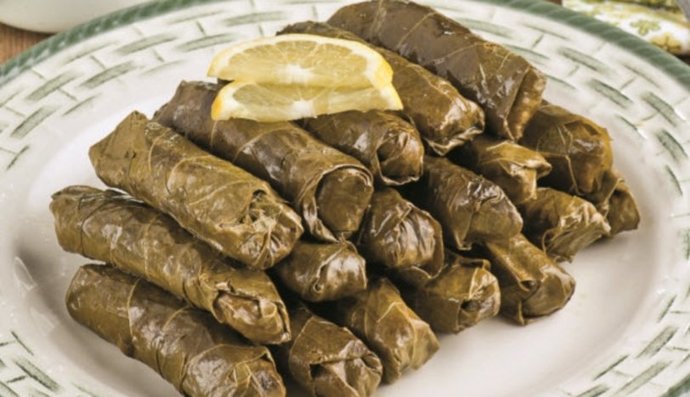Sarma sarmak zahmetli derler ama bana terapi gibi geliyor. Sen sarma sarmayı sever misin?