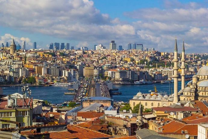 Tatil için İstanbul mu İzmir mi Antalya mı daha uygun KS?