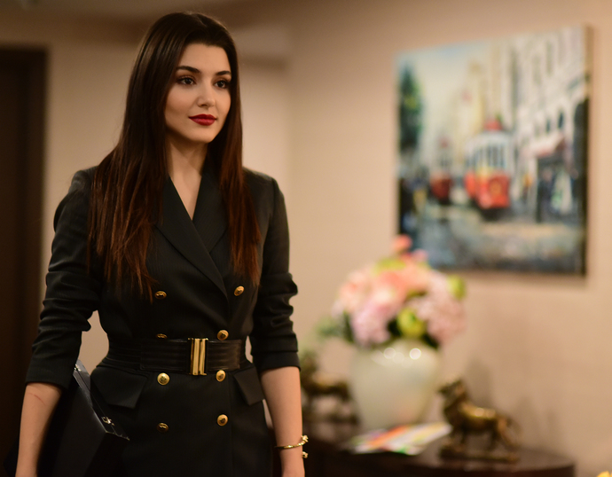 Sürekli dizilerde gördüğünüz halde oyunculuğunu beğenmediğiniz kim var?
