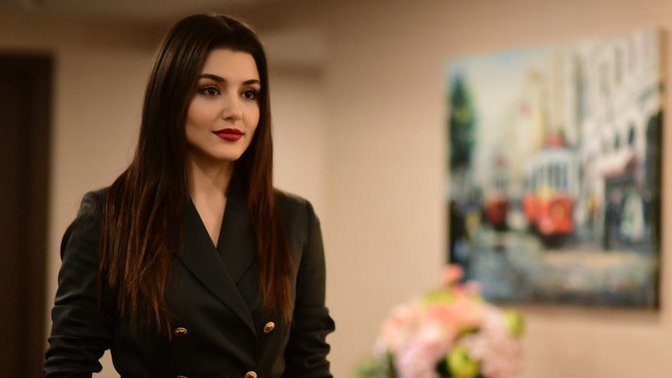 Sürekli dizilerde gördüğünüz halde oyunculuğunu beğenmediğiniz kim var?