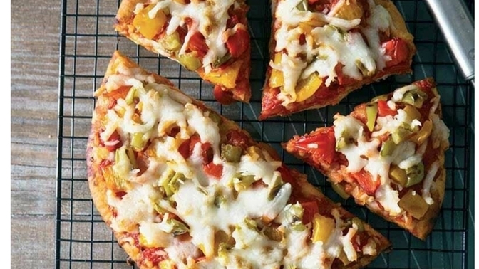 Pizzaya ketçap mayonez sıkılmaz mı?