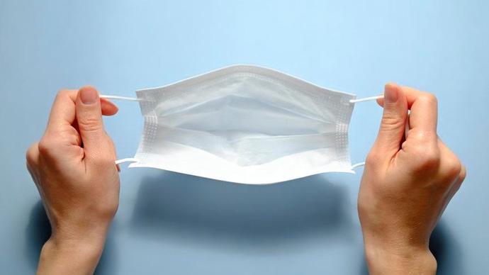 Maske takma zorunluluğu kalksa , yine de takmaya devam eder misiniz ?