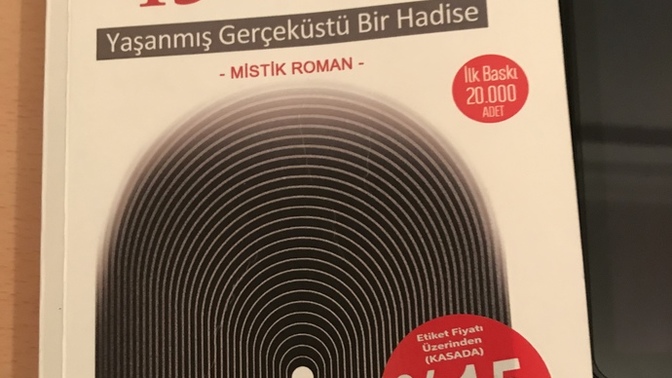 Kitap okumayı sever misiniz Şu an da okuyan var mı ne okuyorsunuz ?