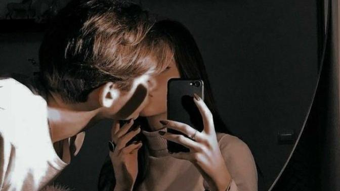 Sevgilinizle çekildiğiniz her fotoğrafı paylaşır mısınız?