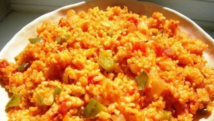Domatesli bulgur pilavı nasıl yapılır?