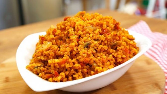 Domatesli bulgur pilavı nasıl yapılır?