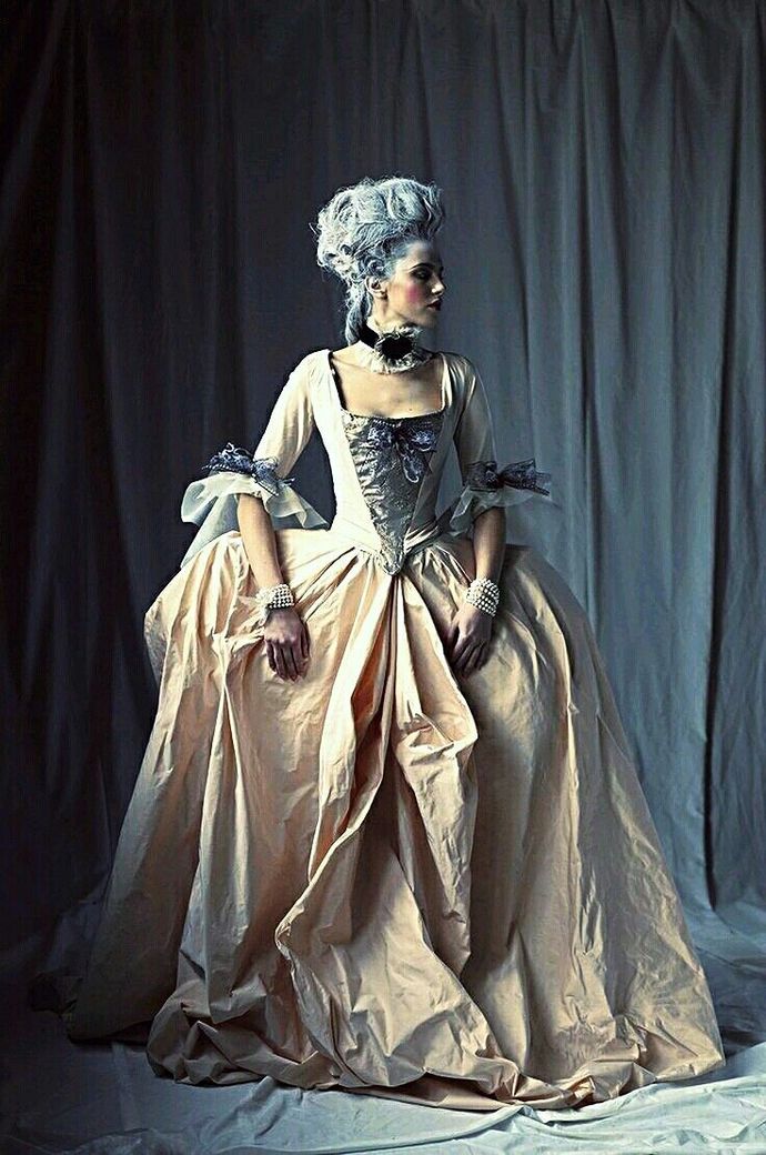 1780 style -tarzın divası-
