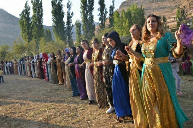 Nedir bu aşiret gelini olma sevdası?