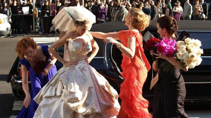 Havai fişek ve güvercin uçurma, nişan ve nikah için abartı mı olur?