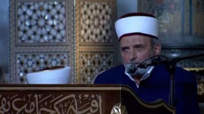 Diyanet Atatürk'e hakaret eden imama ilk tepkiyi gösterdi: Atatürk'e tahammül edemeyen Türkiye'ye de edemez. Düşünceleriniz neler?