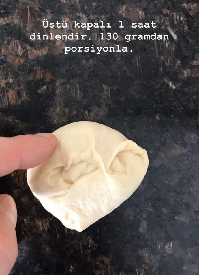 Evde çok fazla un var, hamburger ekmeği yapacağım. Püf noktalarıyla tarif verir misiniz?