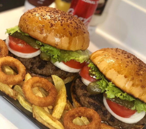 Evde çok fazla un var, hamburger ekmeği yapacağım. Püf noktalarıyla tarif verir misiniz?