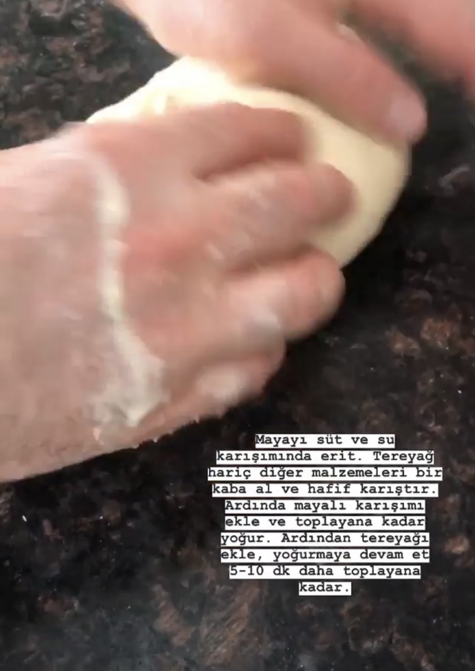 Evde çok fazla un var, hamburger ekmeği yapacağım. Püf noktalarıyla tarif verir misiniz?