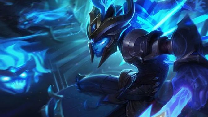 LoL'de yeni̇ hesap açtım. ADC veya SUP mai̇n olan var mı?