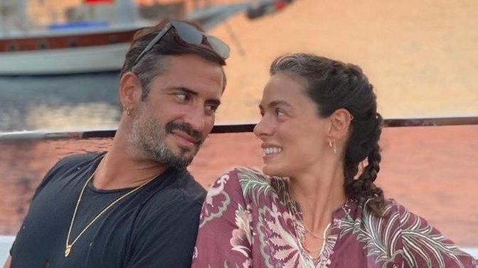 Özge Özpirinçci hamileyim dedi! Ailesi mutlulukla karşıladı. Siz evlilik dışı çocuk yapsanız aileniz ne der?