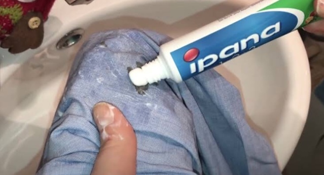 Pantolondaki kan lekesi nasıl çıkar, Kot pantolonumu kaç derece yıkamalıyım?