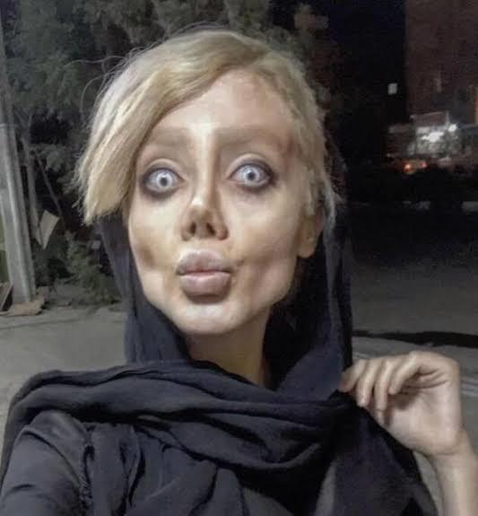 Amine Gülşe imaj değiştirdi! Hayranları beğenmedi. Sence nasıl olmuş?