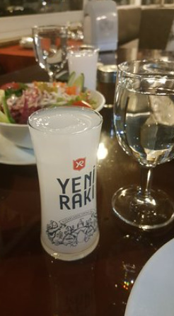 Turistlerin en çok tercih ettiği 6 Türk içeceği arasında senin favorin hangisi?