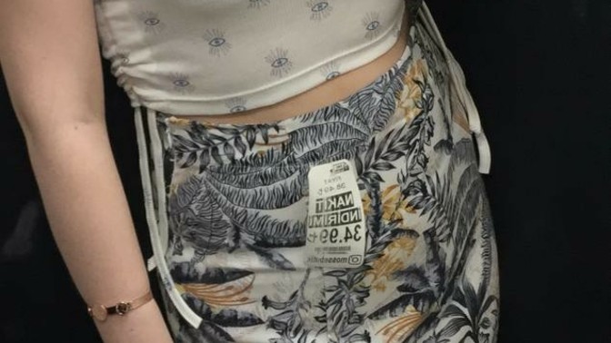 Etek nasıl, alayım mı?