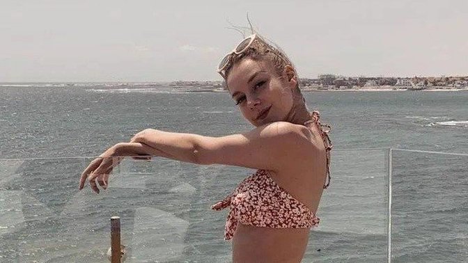 Çirkin kızların "Güzel kızlardan daha egolu" olmasını neye bağlıyorsunuz?