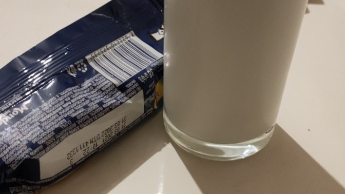 Rakı bardağında süt içiyorum, sizce ben vizyonsuz muyum?