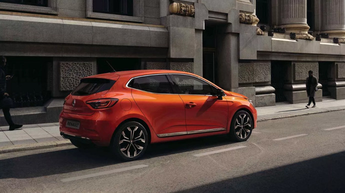 Dacia Sandero mu, Renault Clio mu?