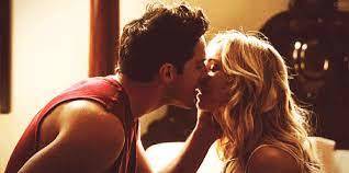 Sevgilinizle sokakta öpüşür müydünüz?