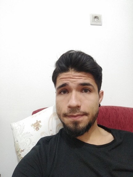 Erkekler cildine hiç bakım yapmasa da sorunsuz cildi mi olur?