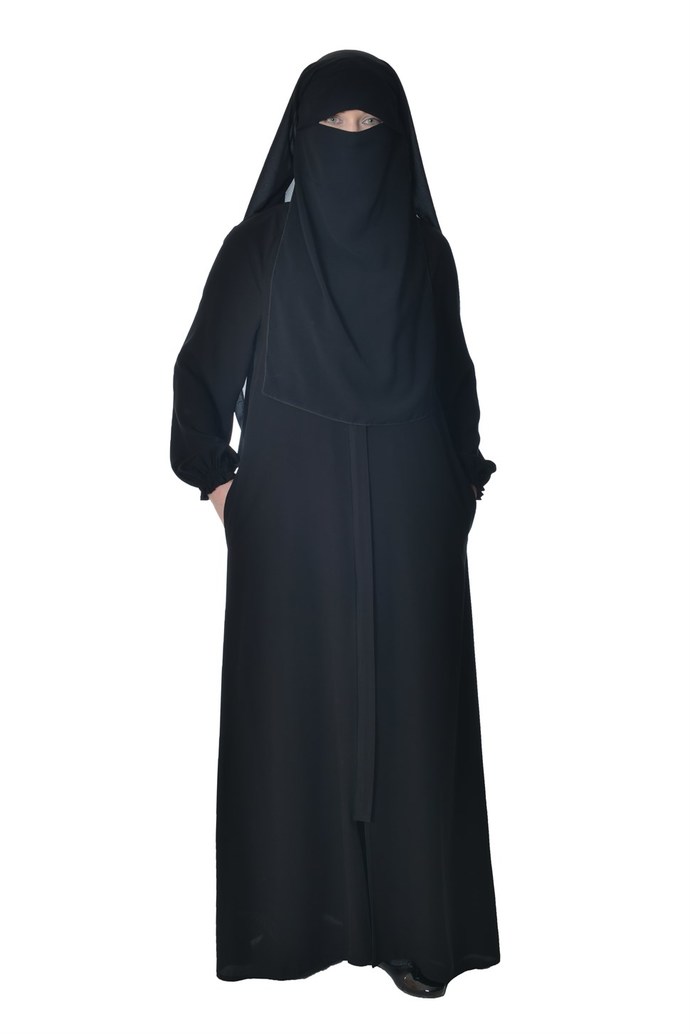 Tesettür yobazlık mıdır?